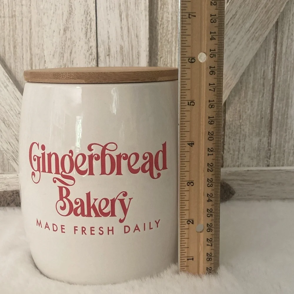 Target BP Christmas Gingerbread Bakery Canister
